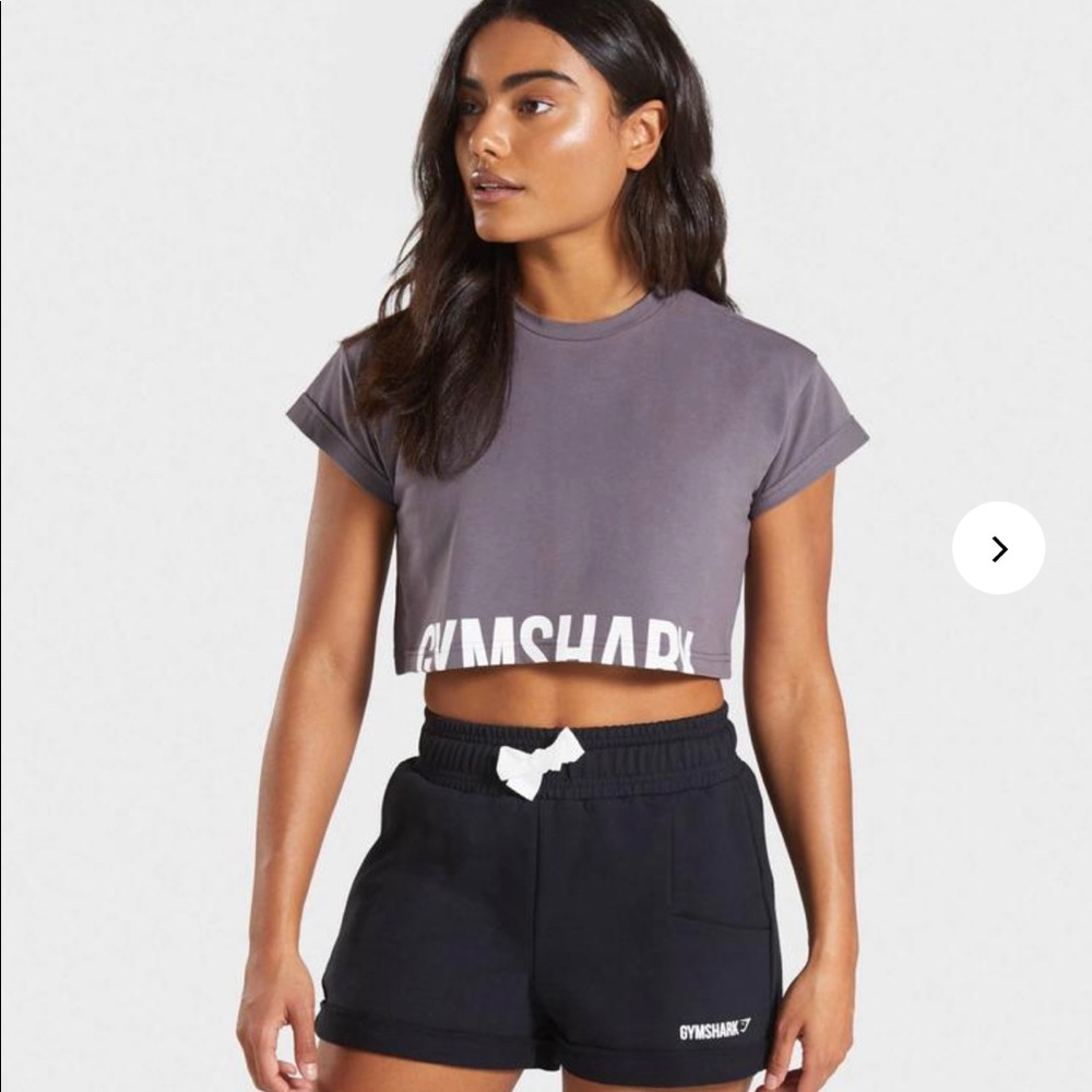 SOLD on Ⓜ️Gymshark Fraction Croptop